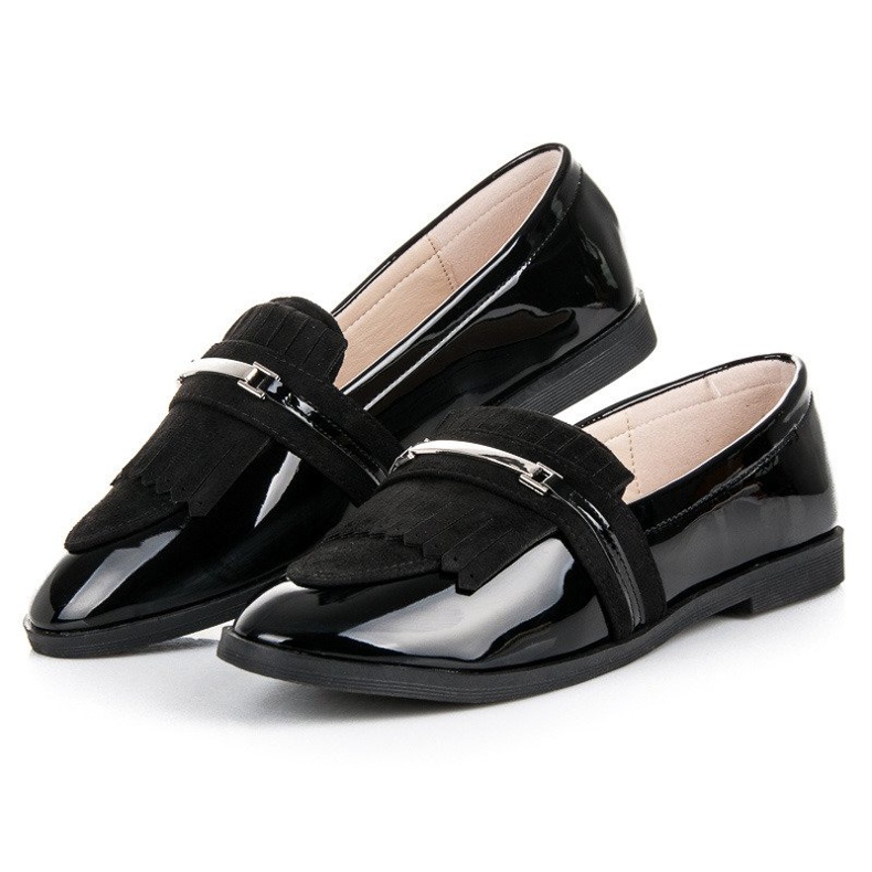 Ideal Shoes Mocassins lacados a preto 2