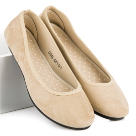 Confortáveis ​​bailarinas de camurça marrom 1