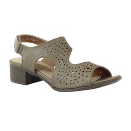 M.Daszyński Sandálias de couro Daszyński bege 1