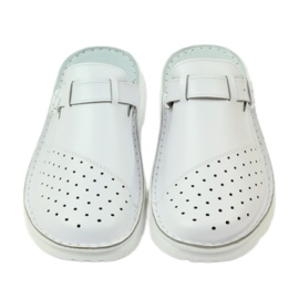 Sandálias brancas médicas ortopédicas branco 4