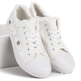 Tênis de tecido branco 2