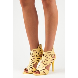 Vices Sandálias elegantes com parte superior em vícios amarelo 1 Vices Sandálias elegantes com parte superior em vícios amarelo 1