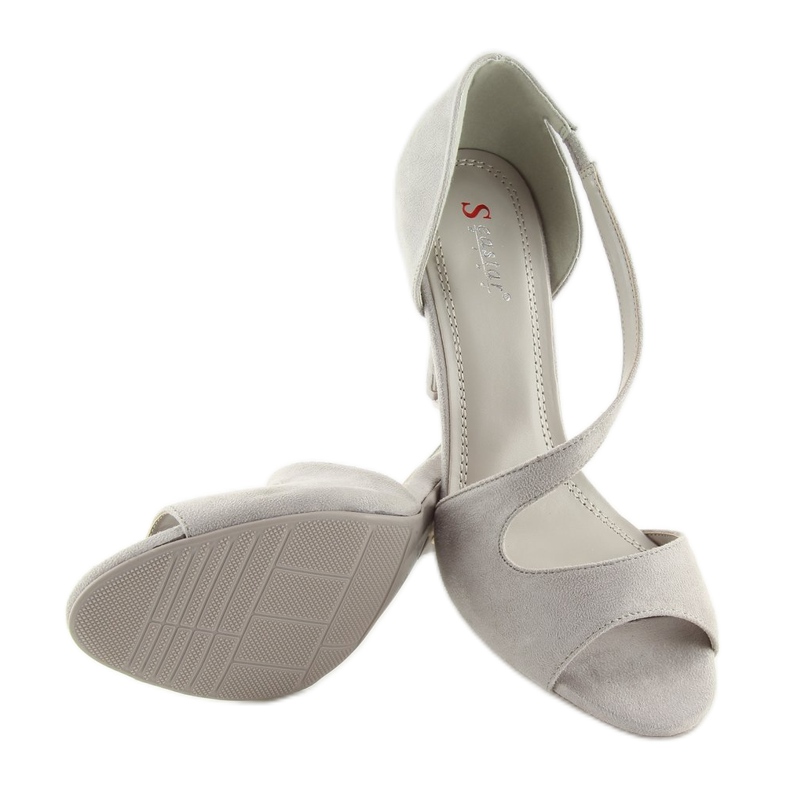 Bombas expostas cinza assimétrico C90 cinza 2