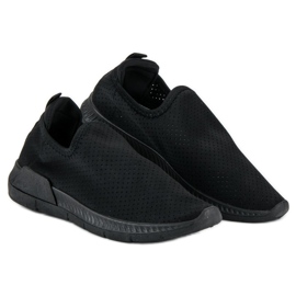 Tênis esportivo a céu aberto e slip-on preto 2