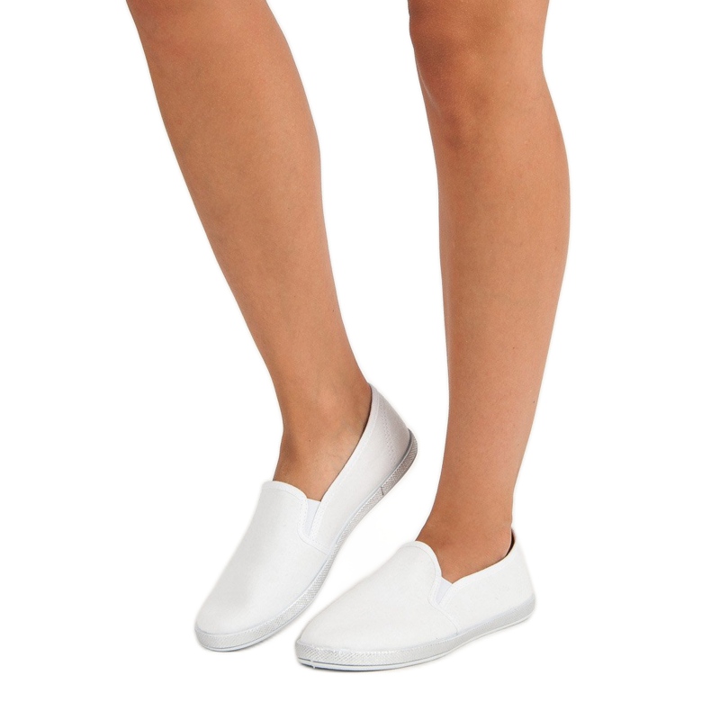 Alpercatas brancas MCKEYLOR branco 1