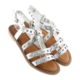 Sandália prata M-520 prata com tachas cinza 2