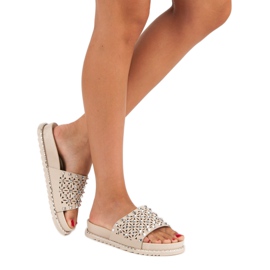 Chinelos bege rock 1 Chinelos bege rock 1