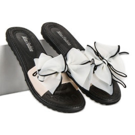 Chinelos com laço marrom 1