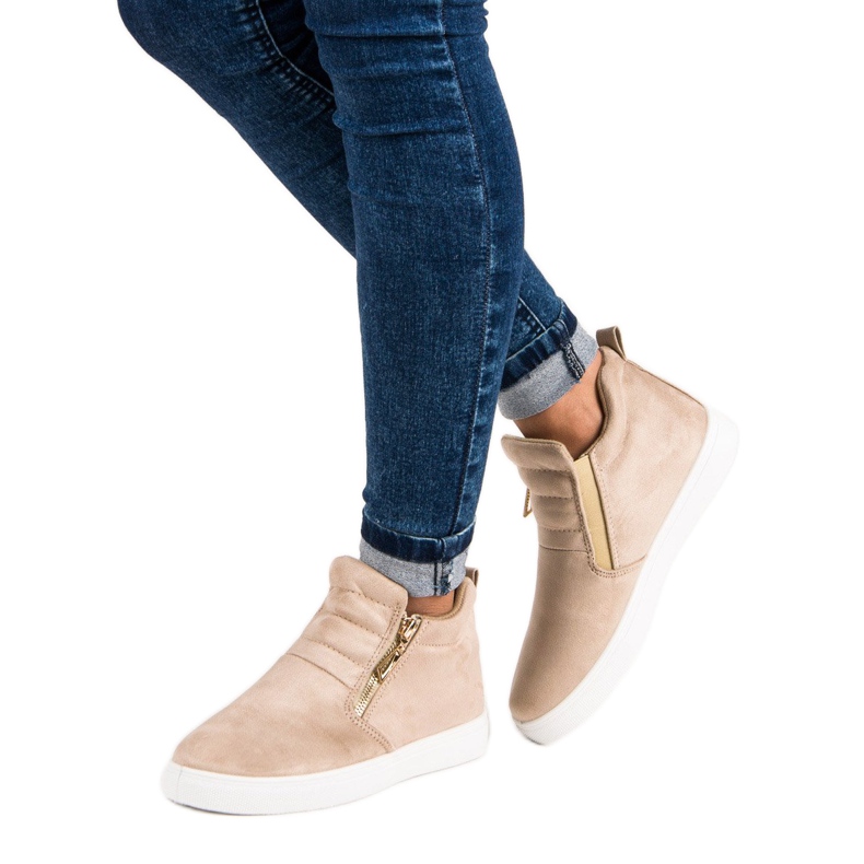 Tênis de camurça castanho 1