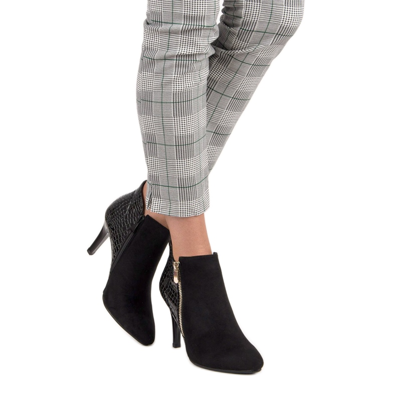 Botas pretas de salto alto preto 1