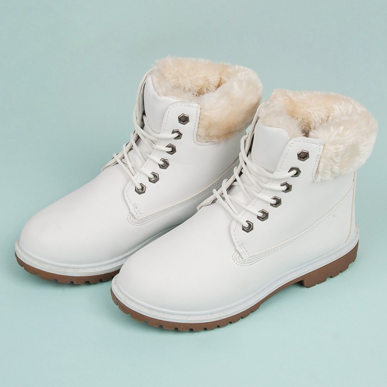 Seastar Caçadores brancos bem torneados 1