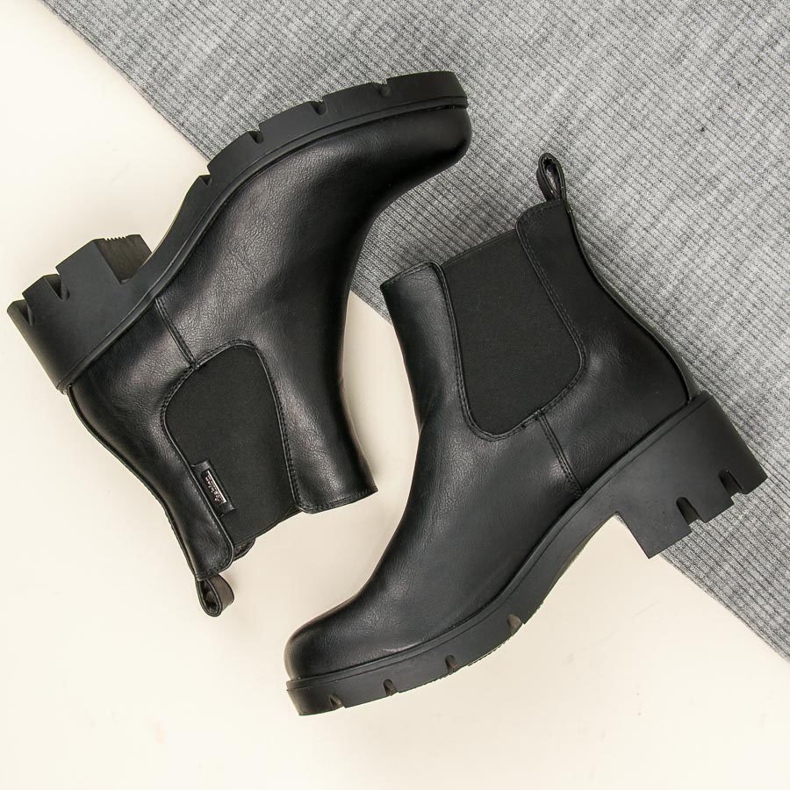 Small Swan Botas pretas Chelsea preto 1