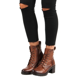 Botas vinceza castanhas com atacadores marrom 2