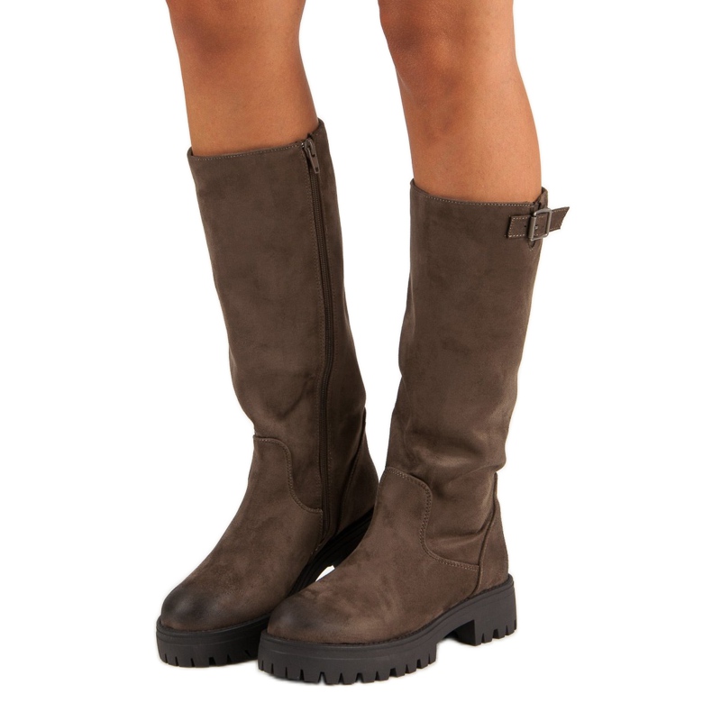 Corina Botas de cano altas femininas C7863ta marrom 2