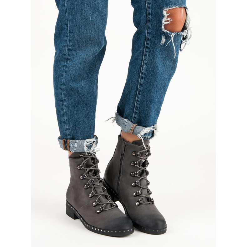 Trabalhadores vinculados à VINCEZA cinza 1