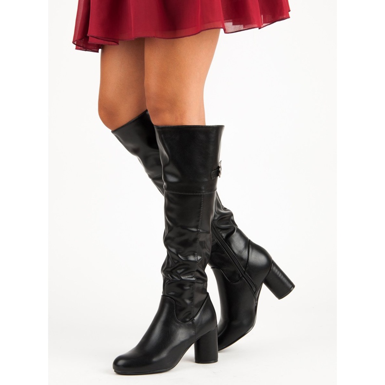 Botas pretas de salto alto preto 2