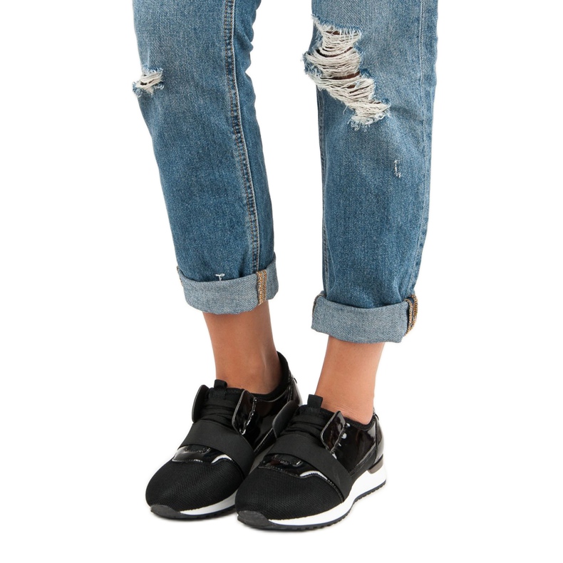 Calçados esportivos deslizantes preto 1