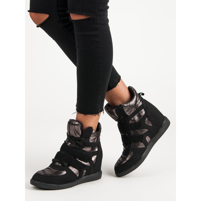 Tênis brilhantes preto 1