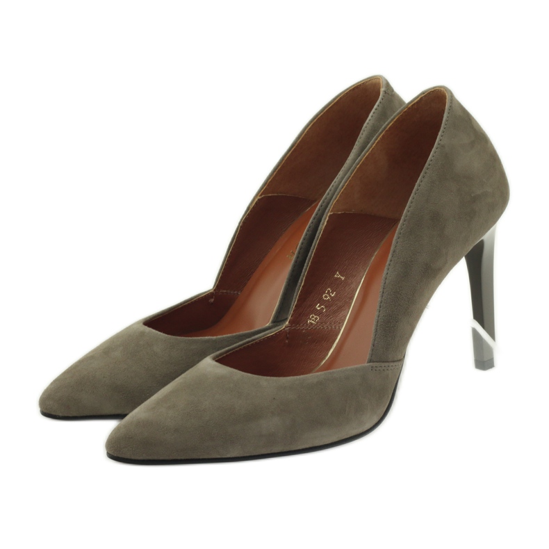 Bombas de salto alto Neścior 092 castanho 3