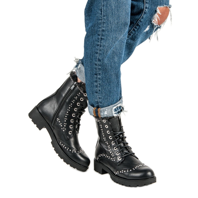 Trabalhadores de rocha com isolamento preto 1 Trabalhadores de rocha com isolamento preto 1