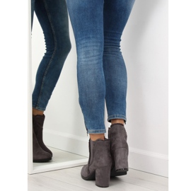 Botas de salto alto com babado m269p cinza 1