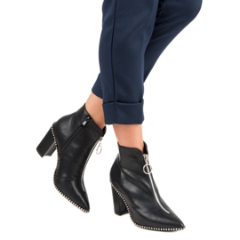 Botas pretas elegantes preto 2