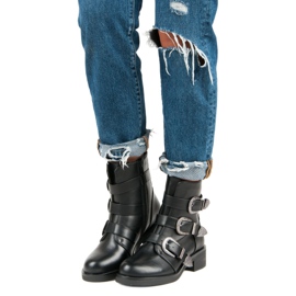 Ideal Shoes Botas elegantes para o outono preto 1