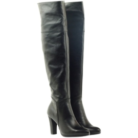 Botas pretas de salto alto preto 3