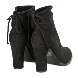 Lemax Botas de salto alto preto 1