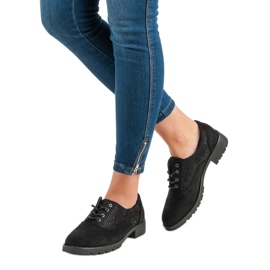 Sapatos de camurça pretos 2