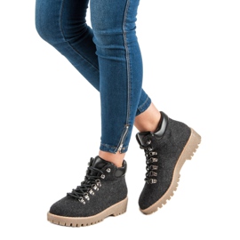 Bestelle Armadilhas de feltro elegantes preto 1