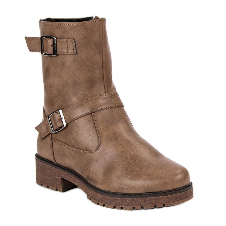 Trabalhadores marrom 1