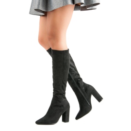 Small Swan Botas de camurça de salto alto preto 2 Small Swan Botas de camurça de salto alto preto 2