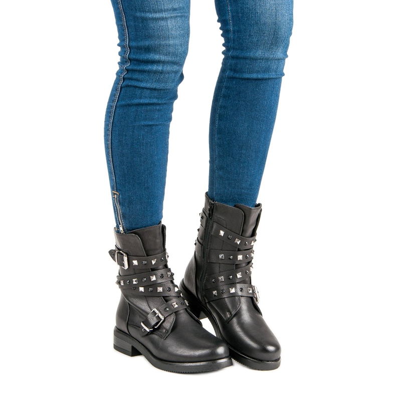 SDS Trabalhadores isolados preto 2