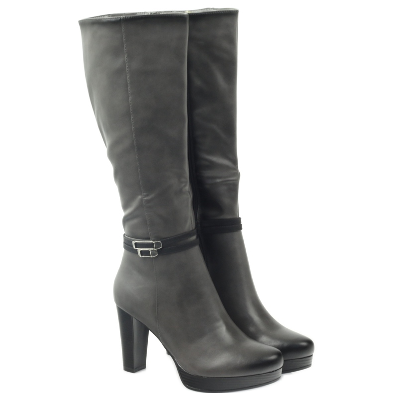 M.Daszyński Botas no posto Daszyński AM61 preto cinza 3