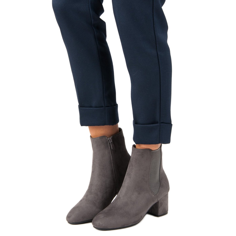 Top Shoes Botas de cano alto em camurça cinza 1