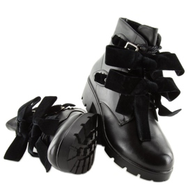 Botas pretas com tachas pretas A1208 pretas preto 1