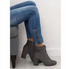 Botas cinza em salto estável SP03 Gray 1