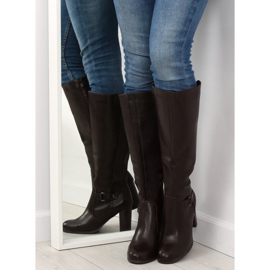 Botas de salto alto marrom QT02P marrom castanho 2