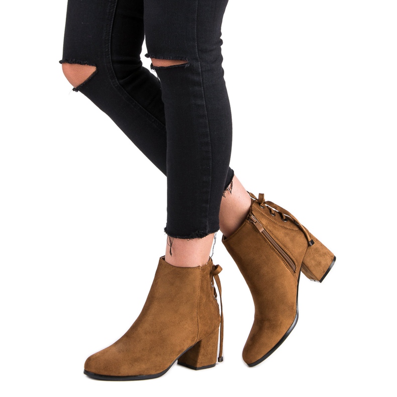 Botas de camurça femininas marrom 2
