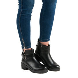 Kayla Trabalhadores Negros na Plataforma preto 1