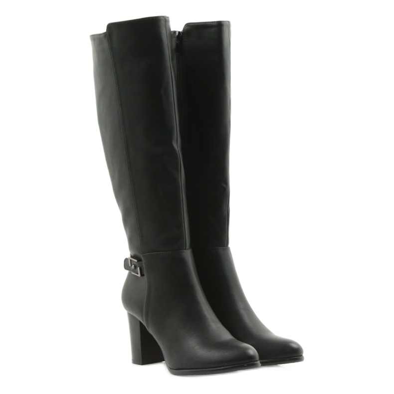 Botas no poste Sergio leone preto 4