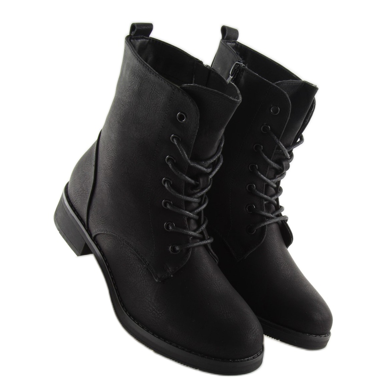 Trabalhadores isolados pretos W122H Black 1