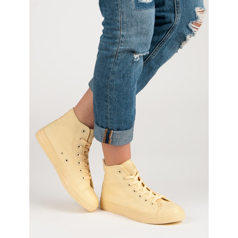 Tênis de cano alto amarelo 1