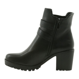 Botas de madeira com fivelas Filippo 517 preto 2