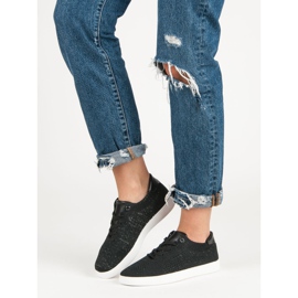 Calçados esportivos confortáveis preto 2