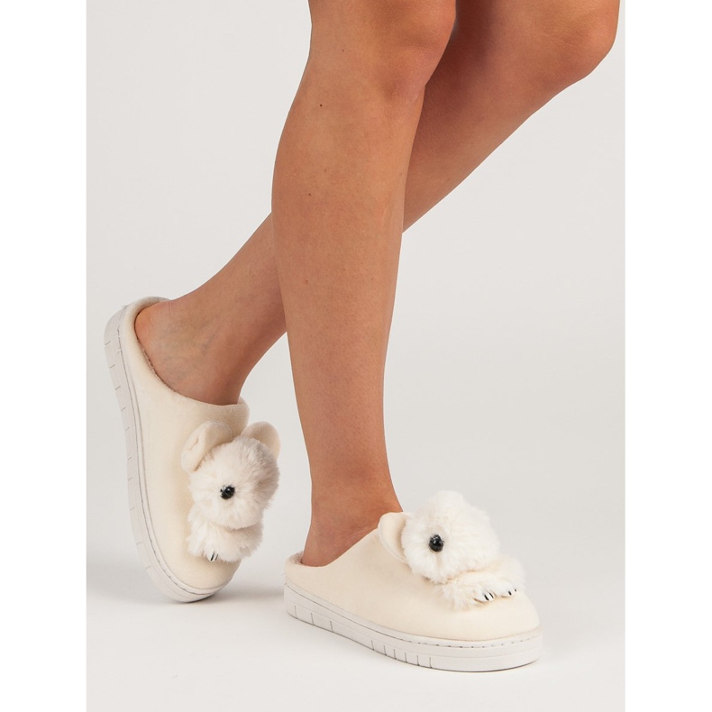 Chinelos confortáveis castanho 2