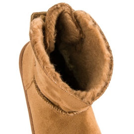 Camel Mukluki com um arco castanho 2