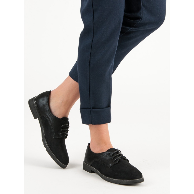 Bestelle Black Brogues preto 2