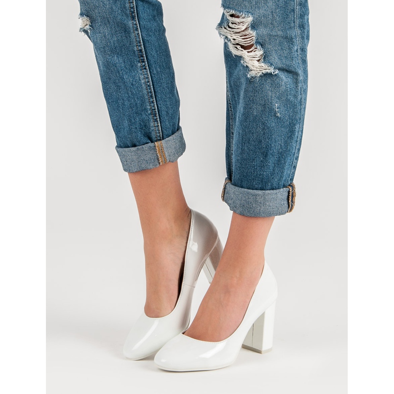 Seastar Bombas lacadas a branco 1